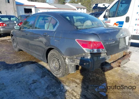 2010 Honda Accord 2.4 Lx z USA, uszkodzony, nr VIN 1HGCP2F31AA031826